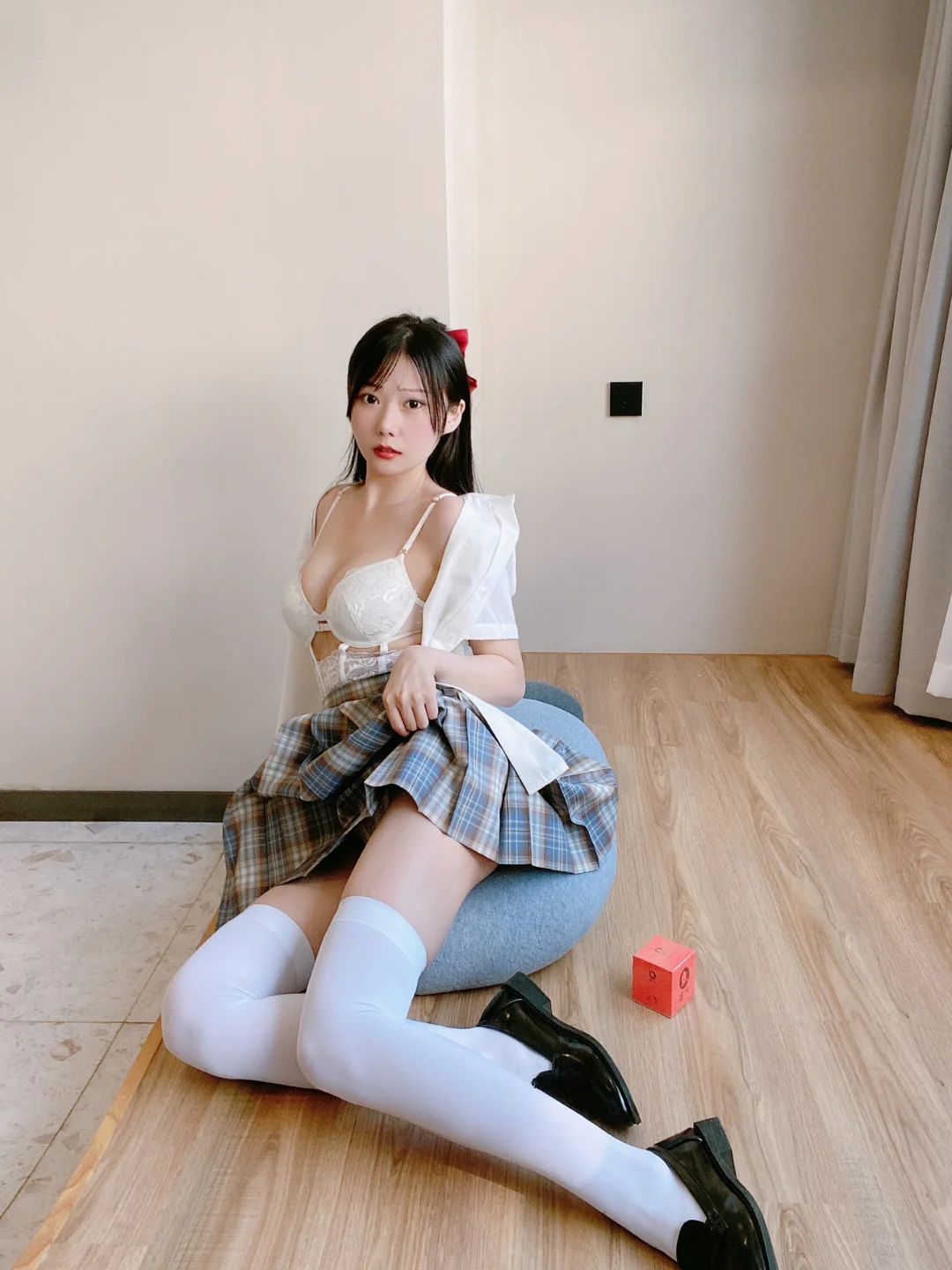 香草喵露露 - No.067 大象 JK格子裙 [30P-96MB] tg@simisebaisi 【丝足阁】003.webp